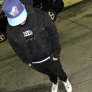 Meet your Posher, Jus